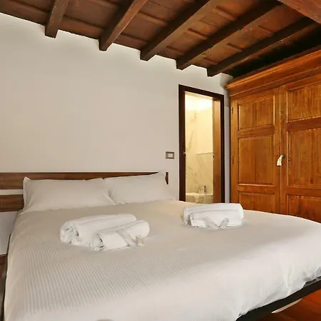 L'antico Giglio - Sweet Dreams In Apartment Florence